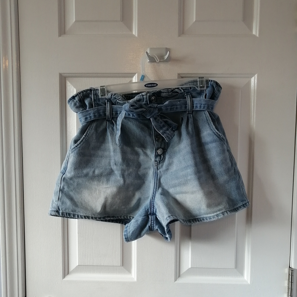 Paper bag shorts